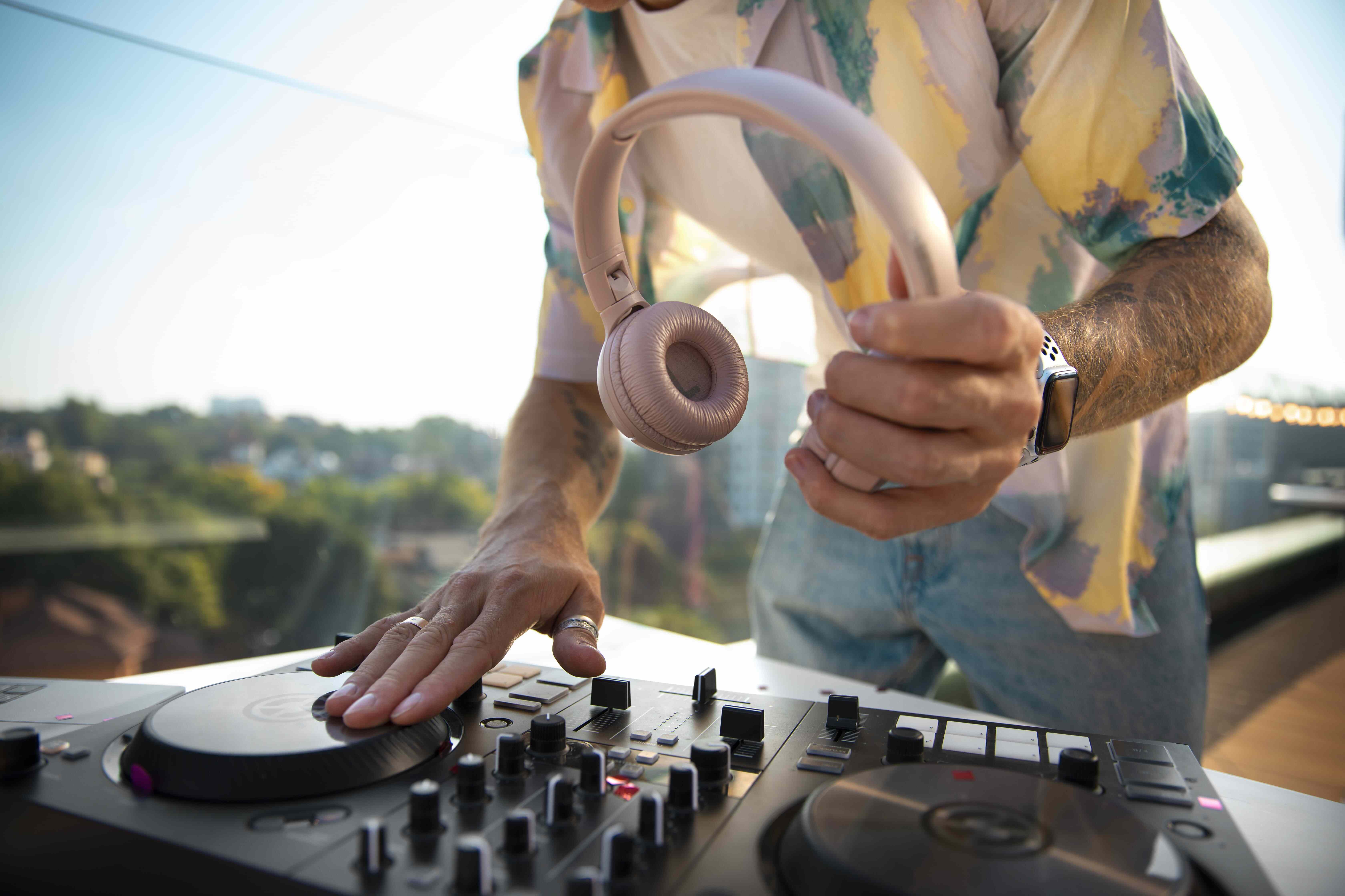 Best Clubs in Miami & Where to Stay for the Ultimate Nightlife Experience